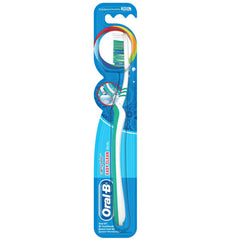 Oral B Complete Easy Clean Toothbrush (M)